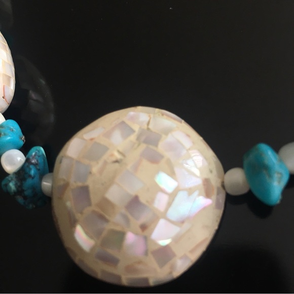 Shell & Turquoise Necklace - Picture 16 of 16